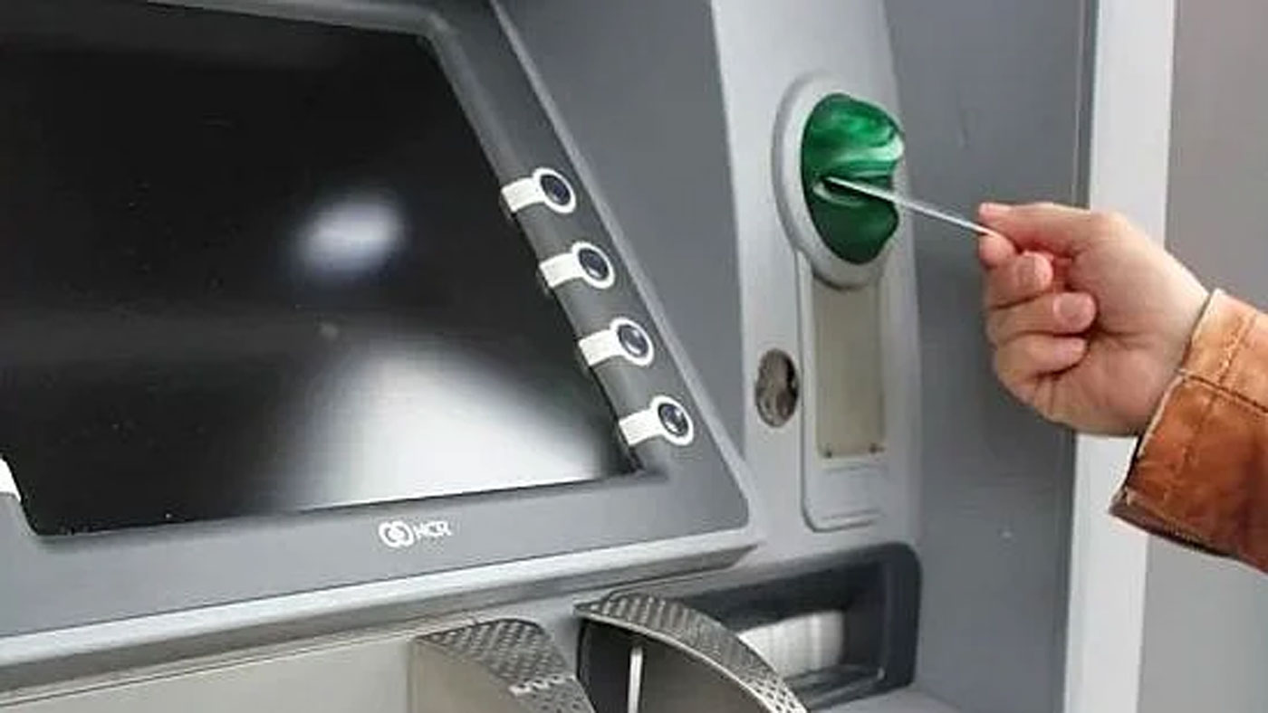 بینک اے ٹی ایم، علامتی تصویر
